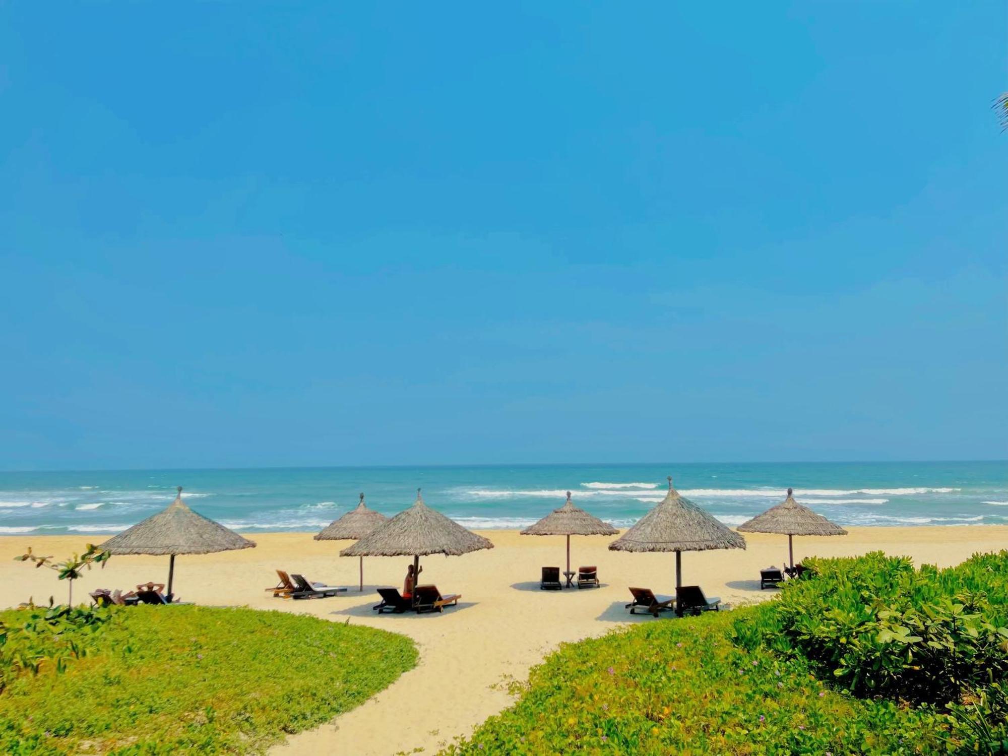 Memories Holiday Beach Villa Đà Nẵng Kültér fotó