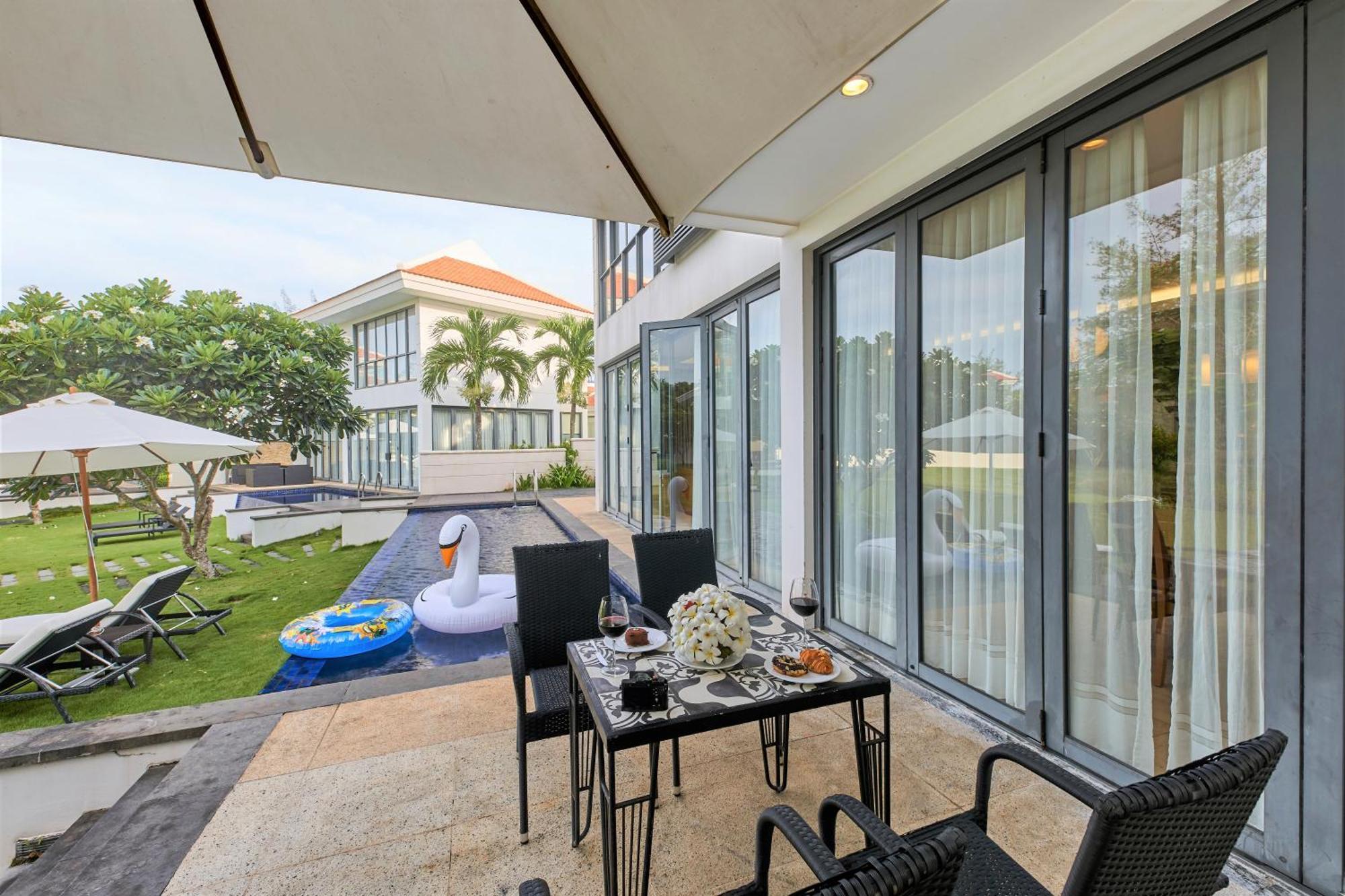 Memories Holiday Beach Villa Đà Nẵng Kültér fotó